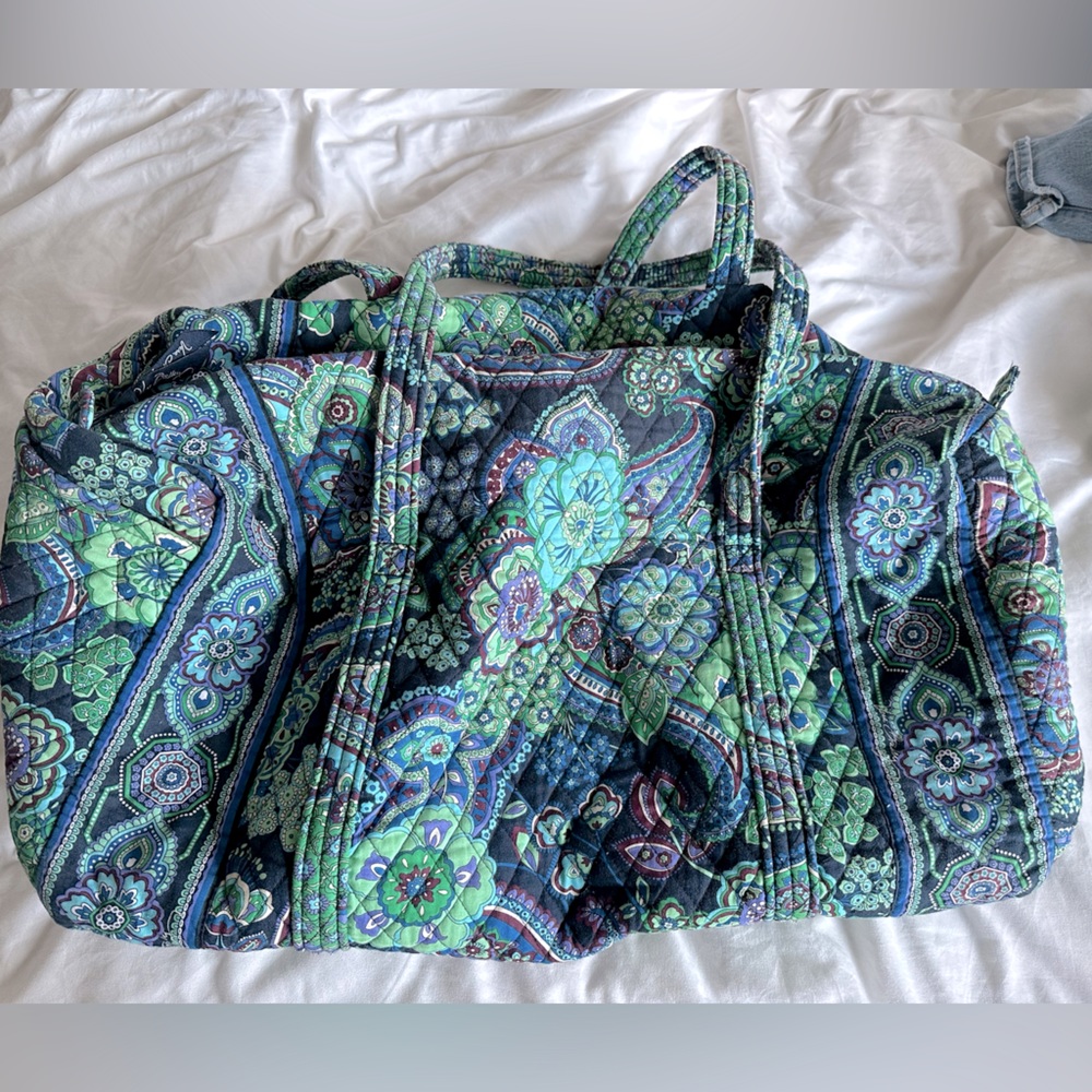 Vera bradley duffel bag